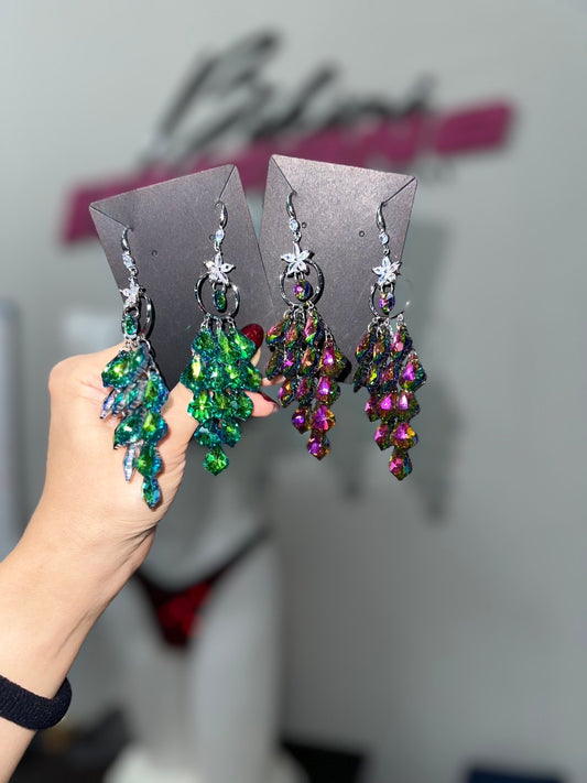 Chandelier earrings